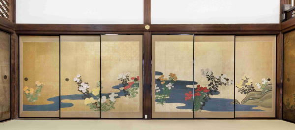 客殿中の間 北面襖絵 菊絵